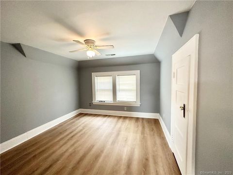 Tiny photo for 173 Coleman Street #3rd floor, Bridgeport, CT 06604 (MLS # 24151293)