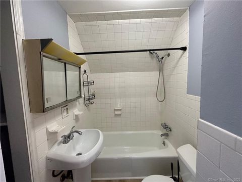 Tiny photo for 173 Coleman Street #3rd floor, Bridgeport, CT 06604 (MLS # 24151293)