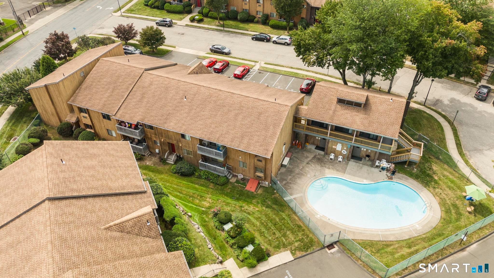 6 Riverview Drive 6