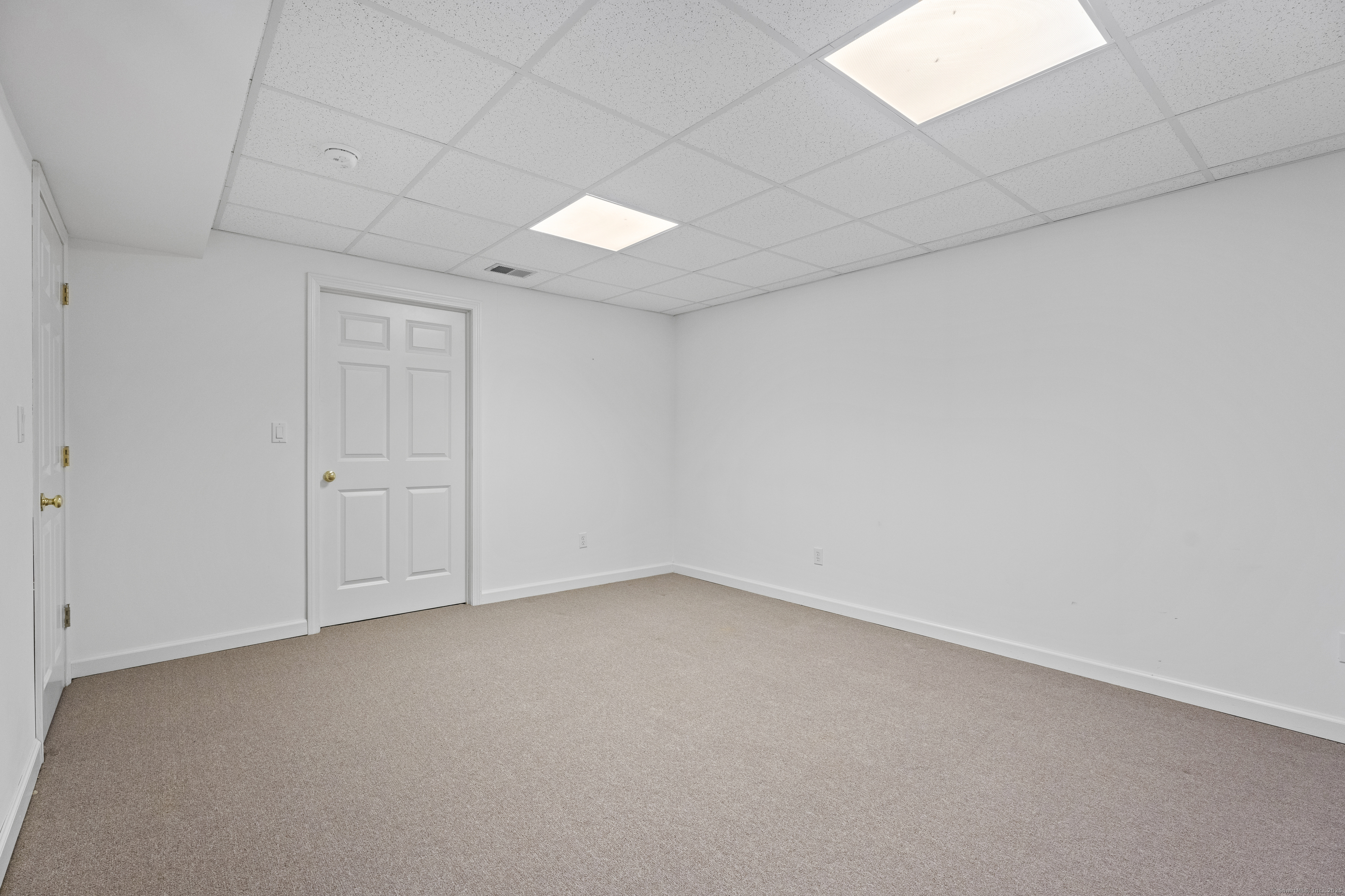 13 Deveron Drive, Madison, Connecticut image 34