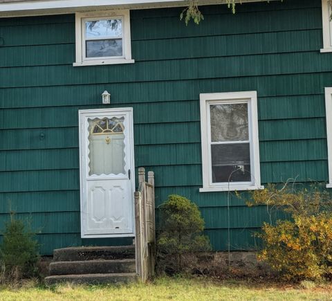 52 Sheldon Road Griswold CT 06351