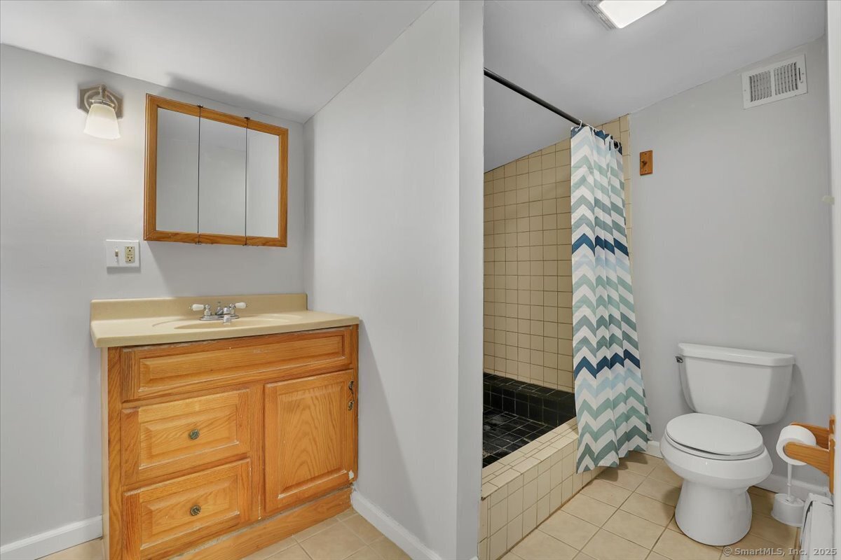 185 City Hill Street, Naugatuck, Connecticut image 26