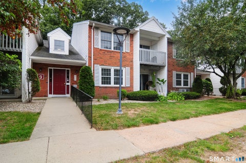 Photo of 9 Concorde Way #B2, Windsor Locks, CT 06096 (MLS # 24211284)