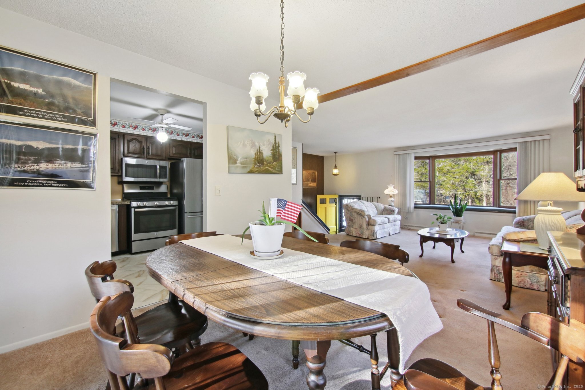 37 Carey Lane, Norwich, Connecticut image 8