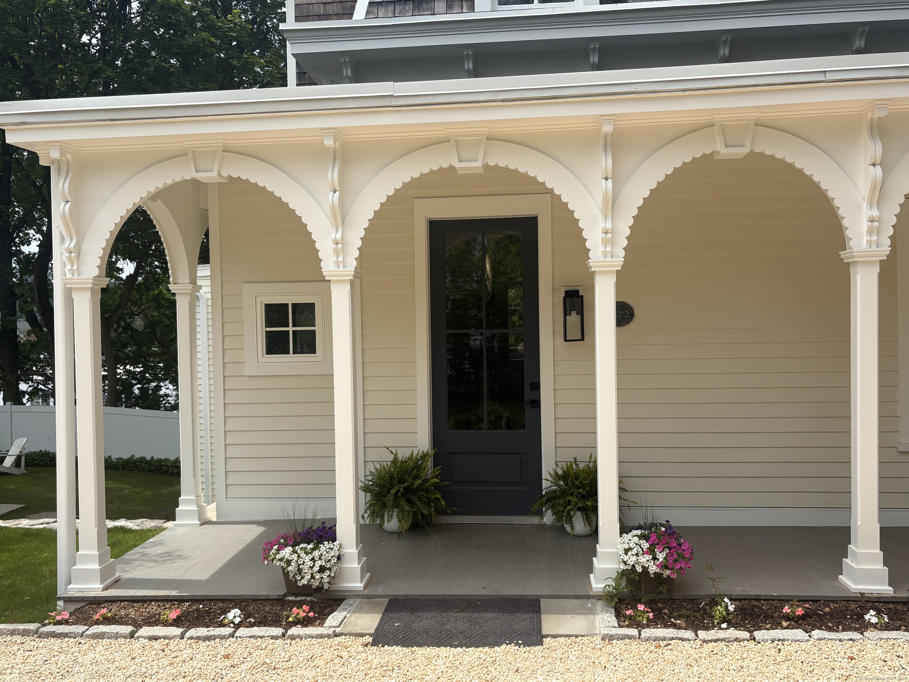 66 Seminary Street