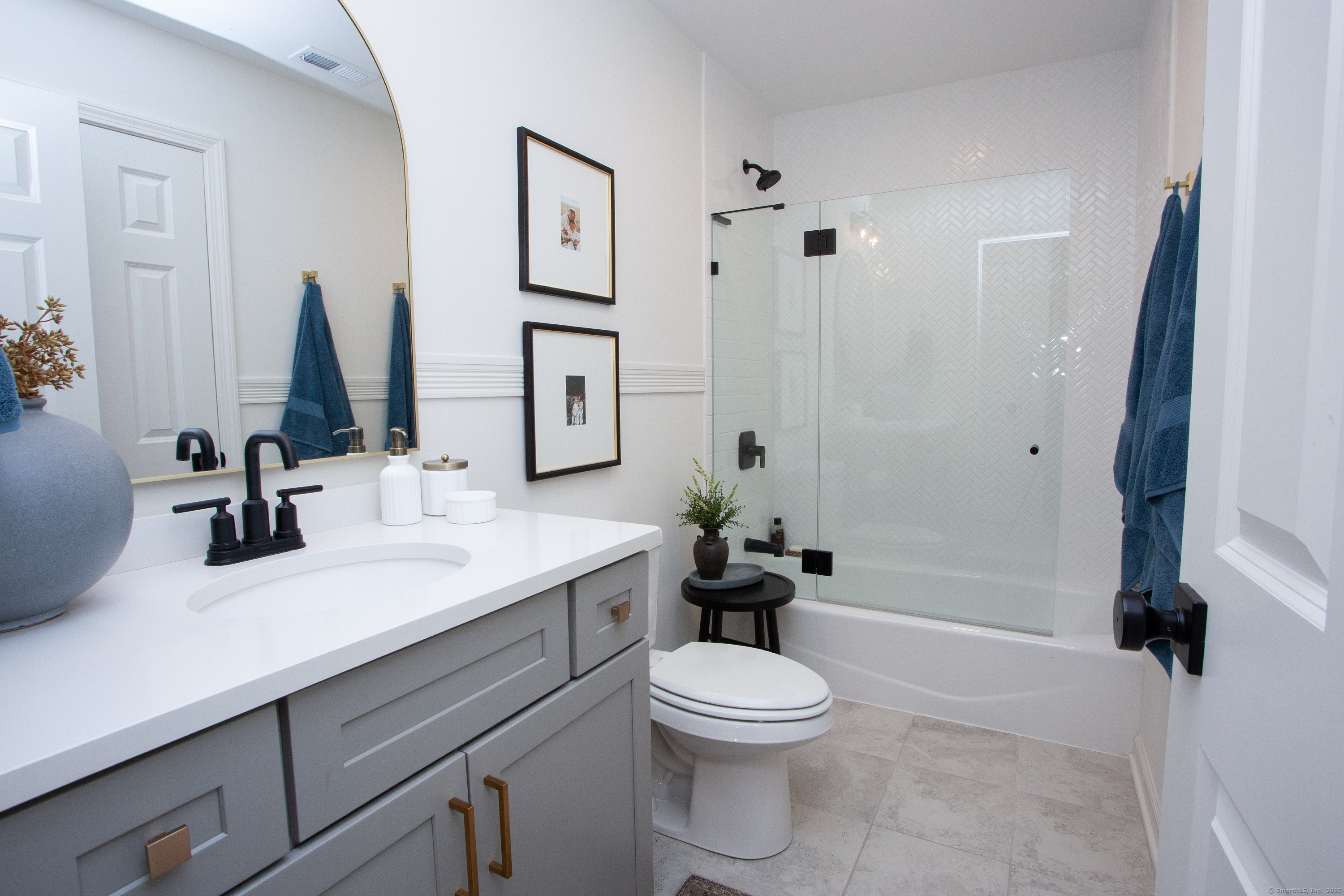 83 Cambridge Court #83, Simsbury, Connecticut image 32