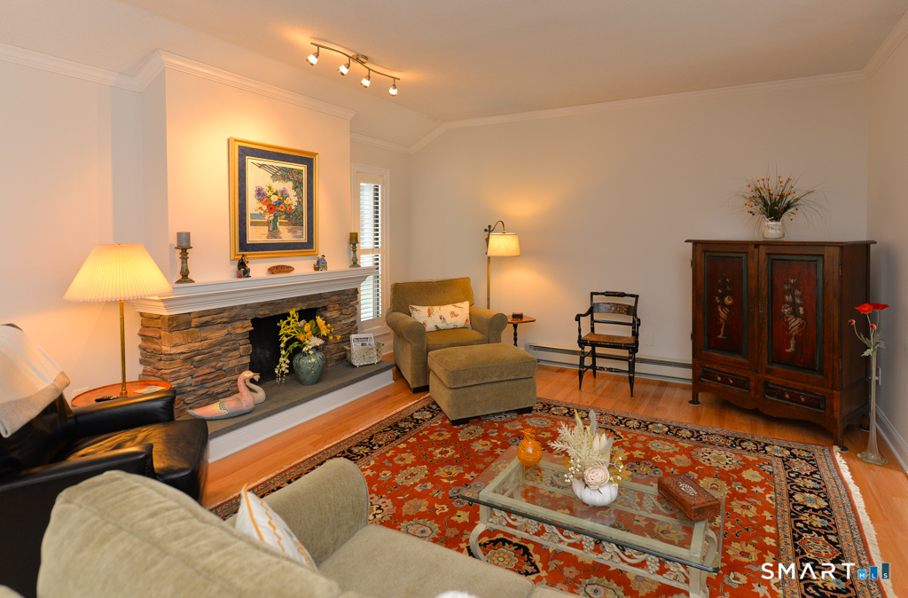648 Heritage Village B