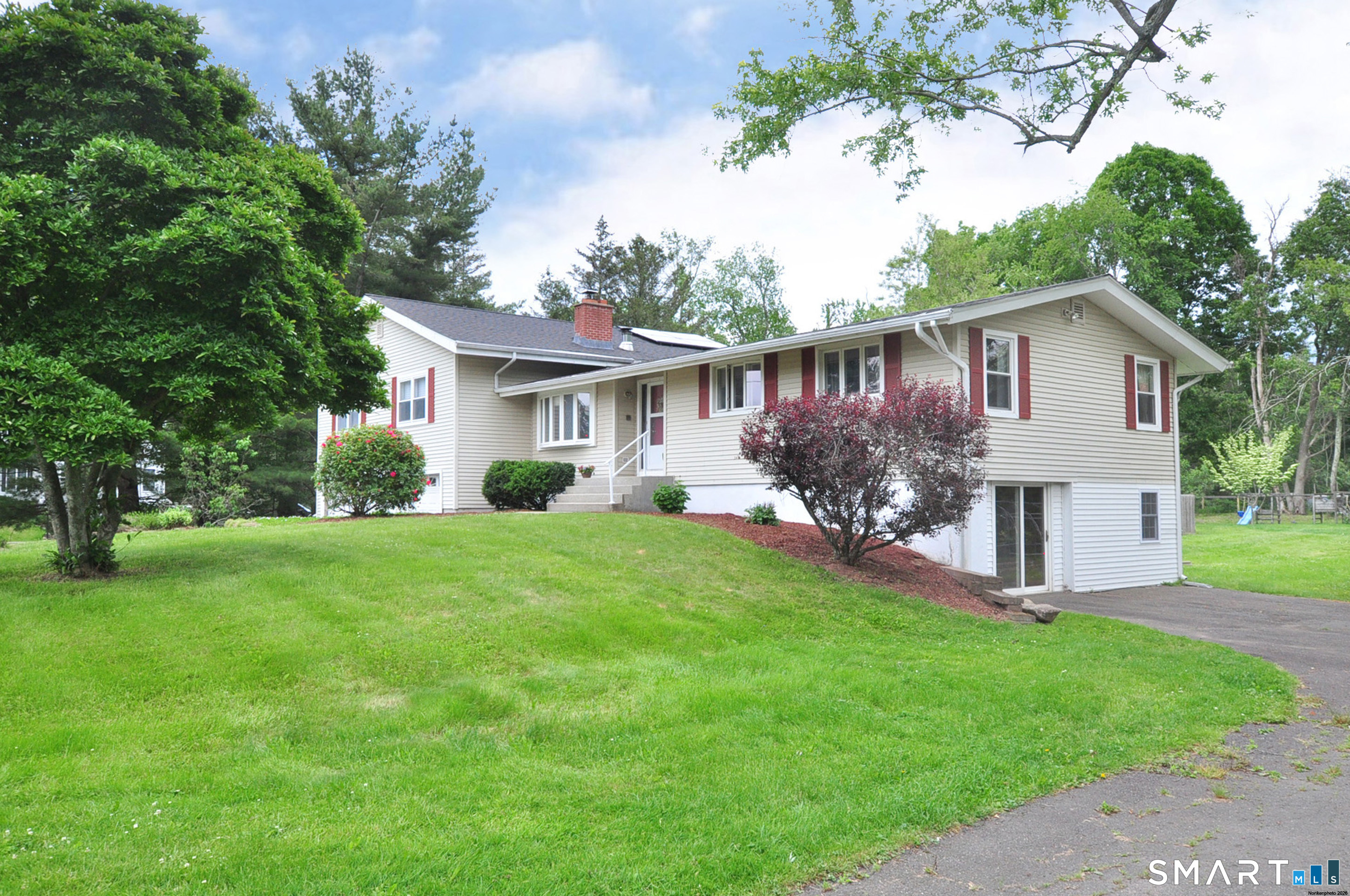 471 Old Post Road