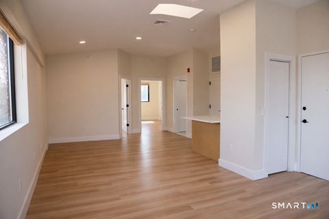 Tiny photo for 937 Post Road #3B, Fairfield, CT 06824 (MLS # 24169260)