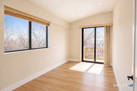 Tiny photo for 937 Post Road #3B, Fairfield, CT 06824 (MLS # 24169260)