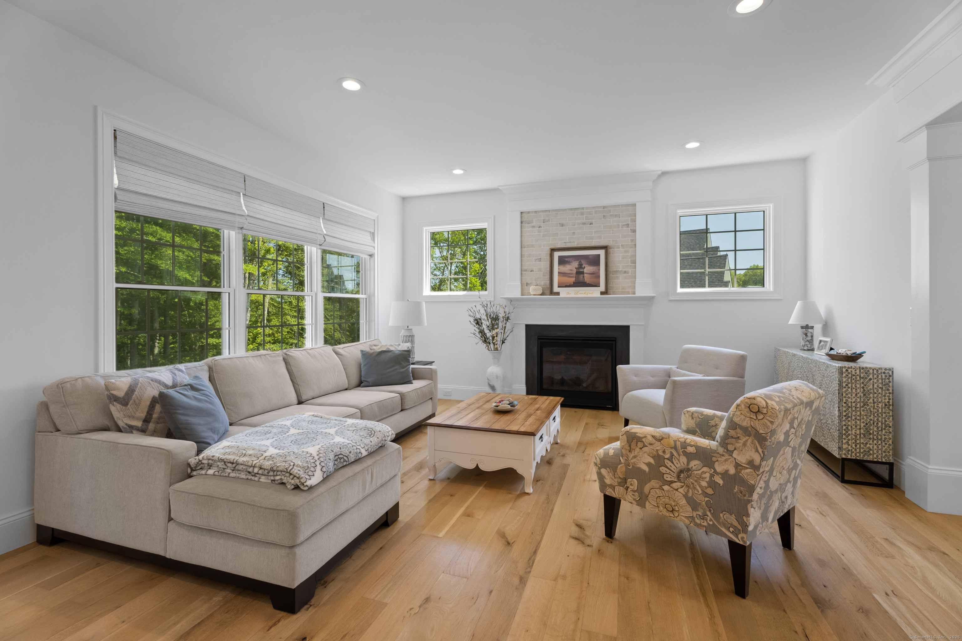 33 Arbor Crossing