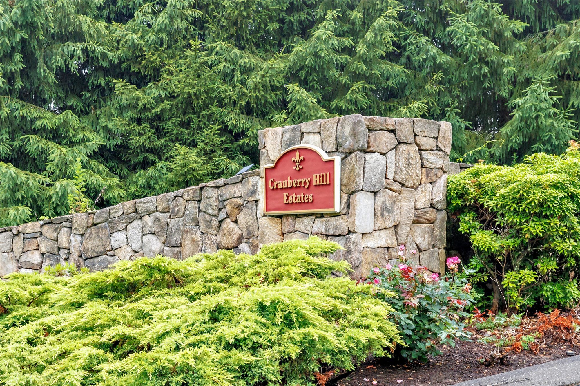 27 Bartlett Lane 27