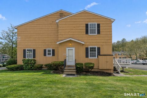 Photo of 24 Natureview Trail #24, Bethel, CT 06801 (MLS # 24158158)