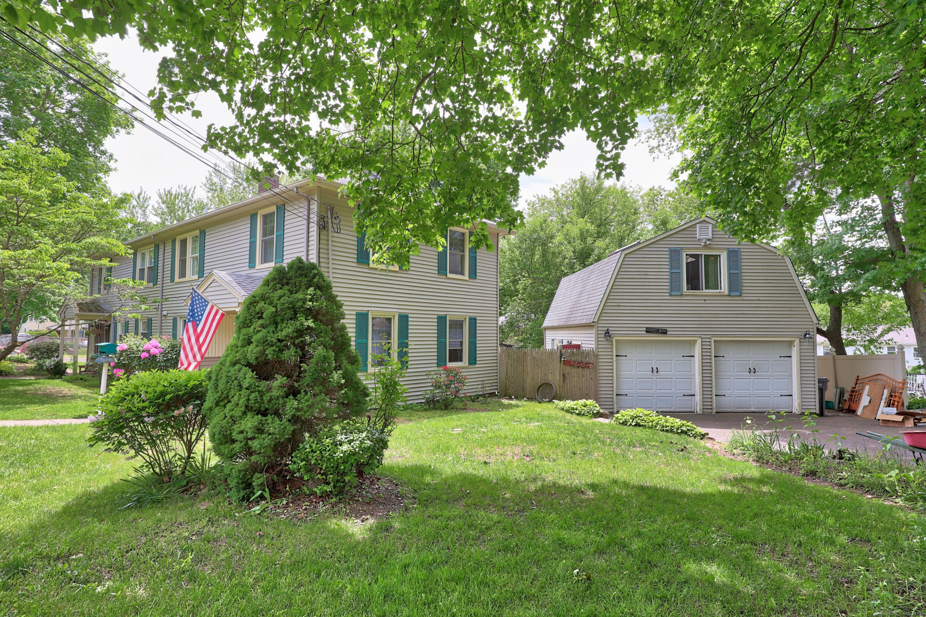 70 Cold Spring Circle