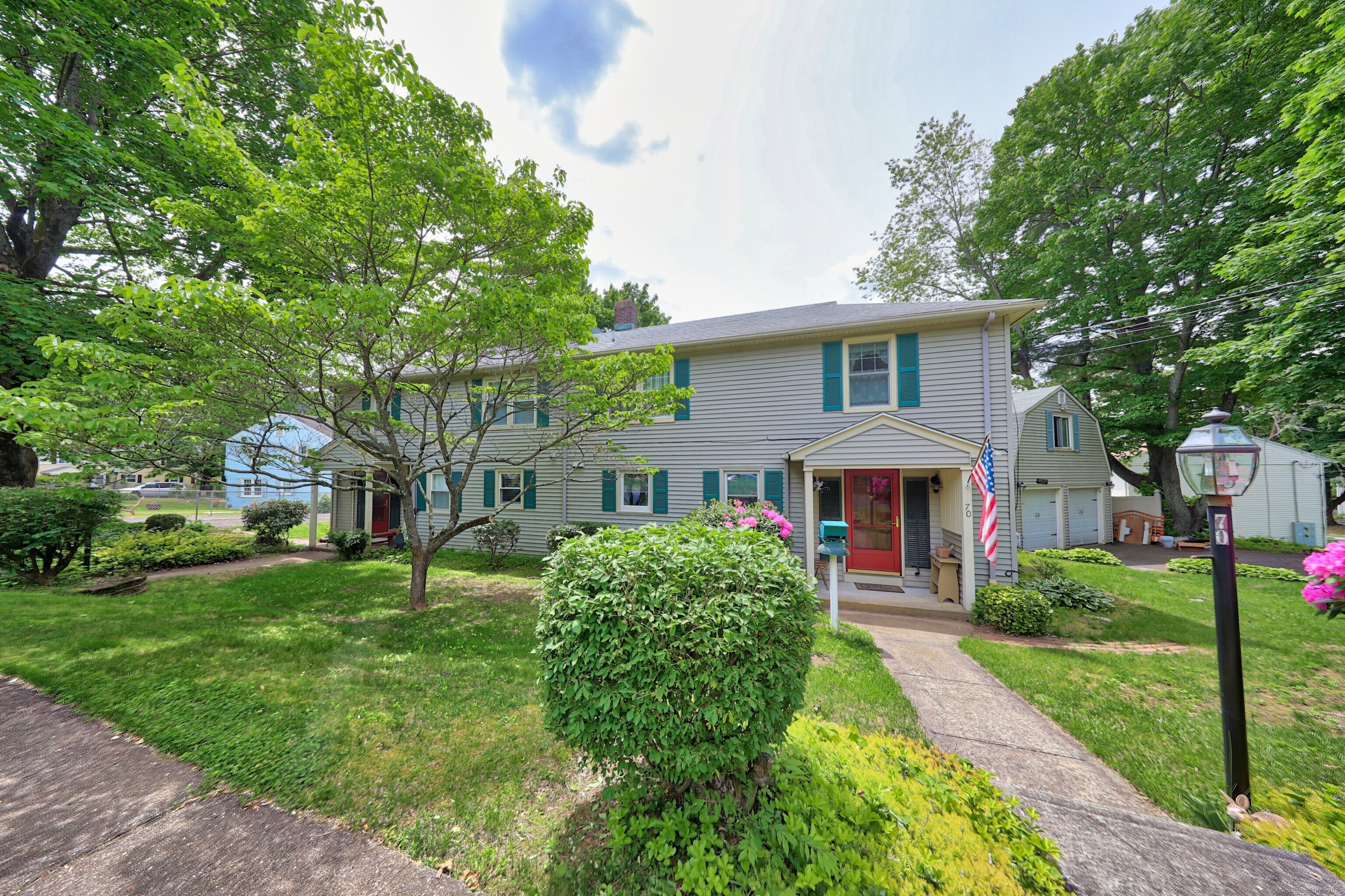 70 Cold Spring Circle