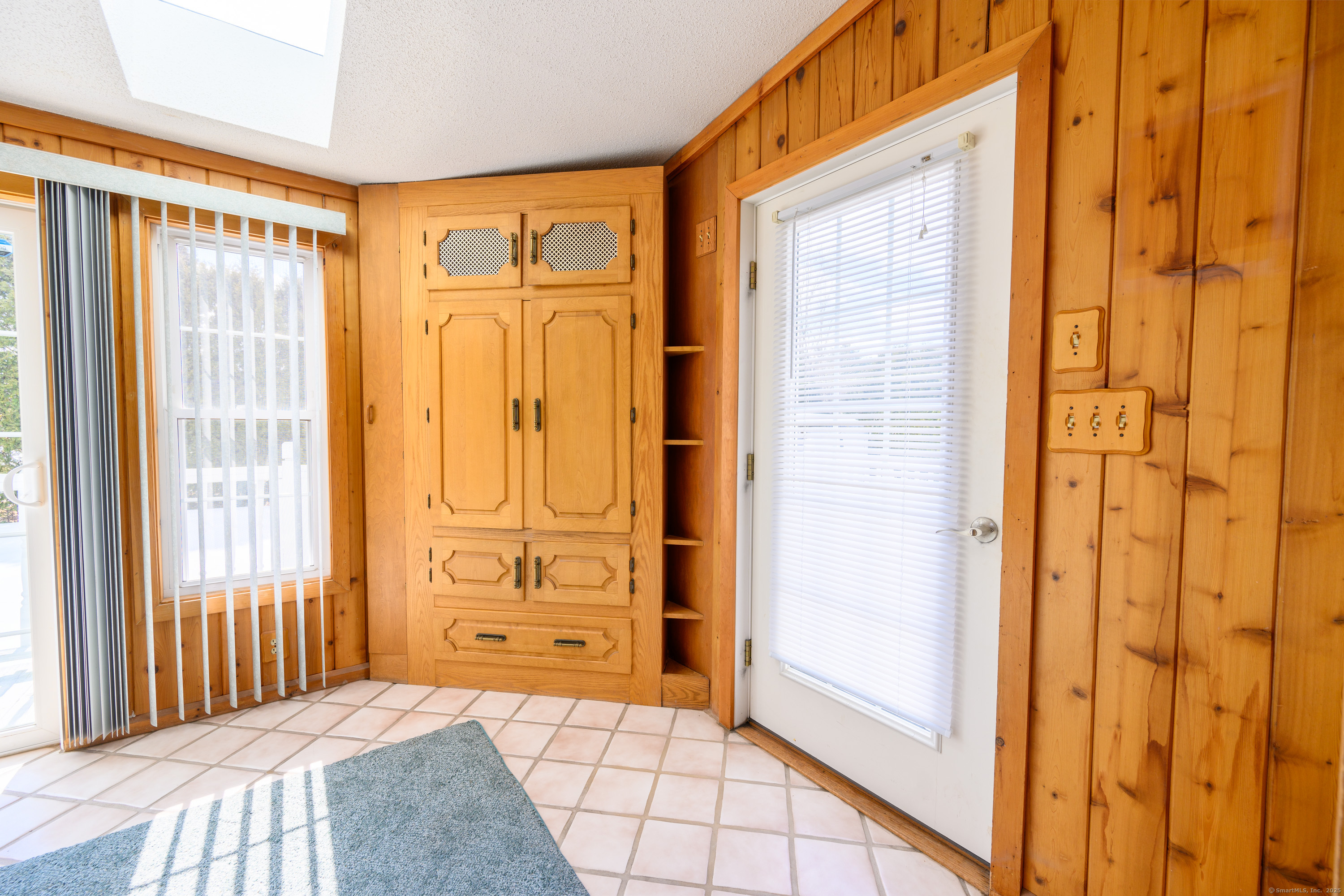 25 Elaine Street, Thompson, Connecticut image 14