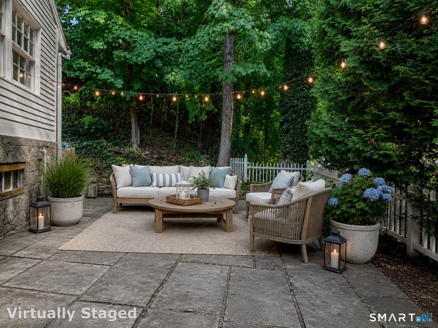 106 Shorefront Park