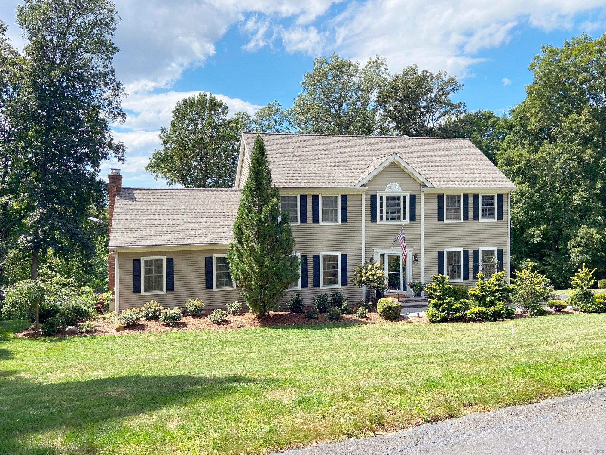 338 South Georges Hill Road