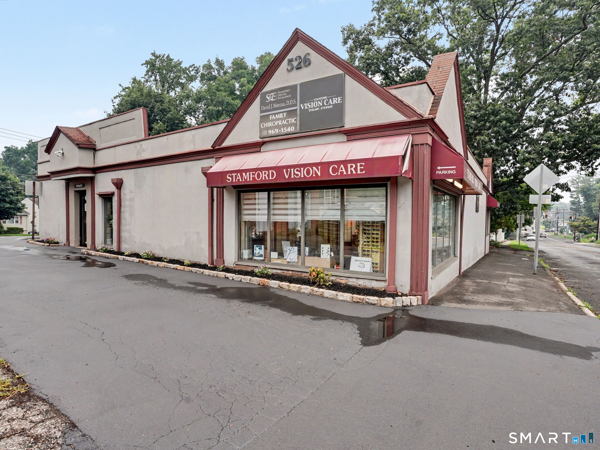 526 Newfield Avenue