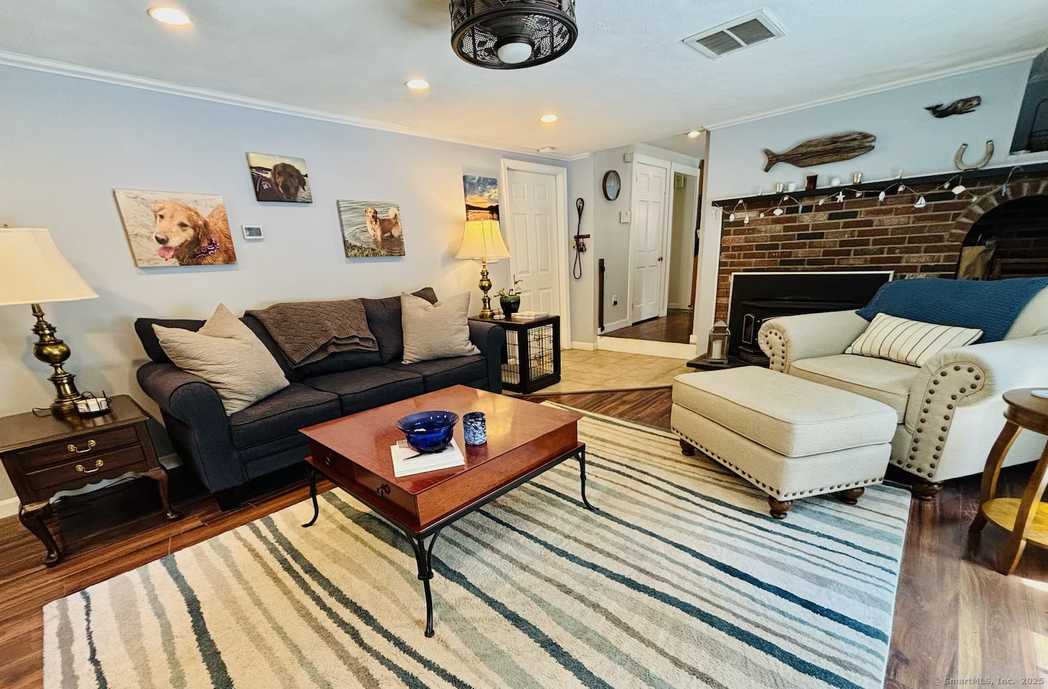 Groton, Connecticut 06355, United States, 4 Bedrooms Bedrooms, ,2 BathroomsBathrooms,Residential,Pending,153403