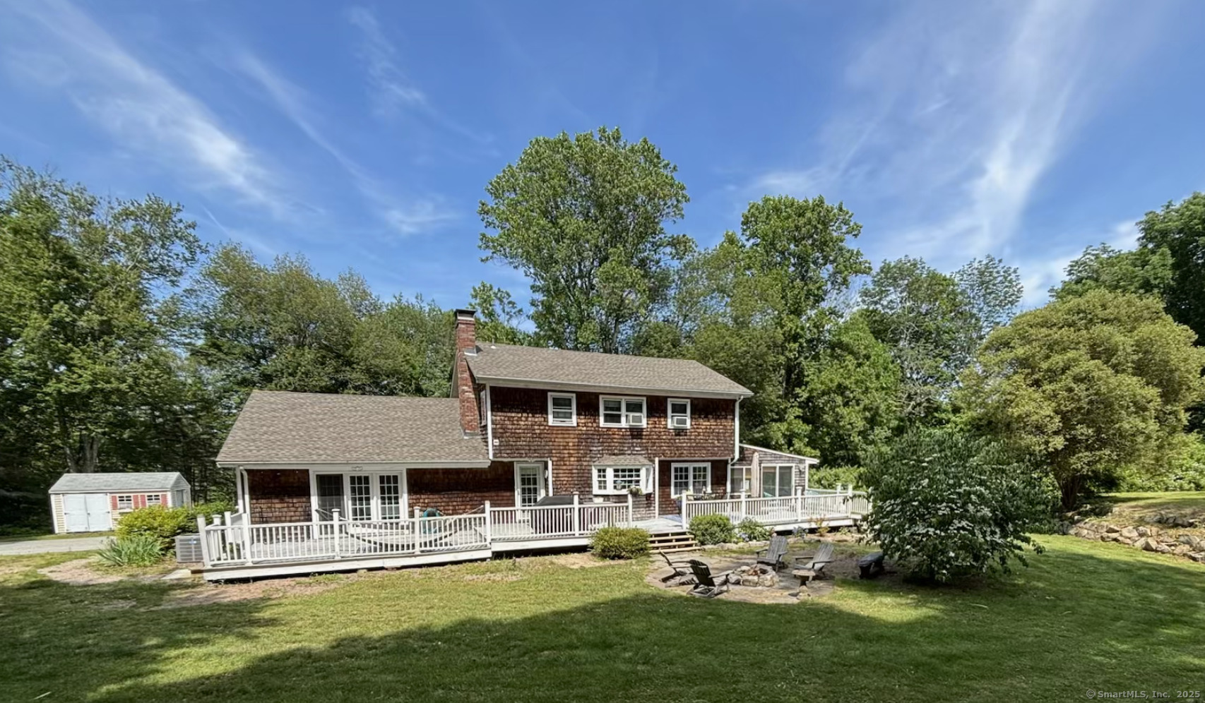 Groton, Connecticut 06355, United States, 4 Bedrooms Bedrooms, ,2 BathroomsBathrooms,Residential,Pending,153403