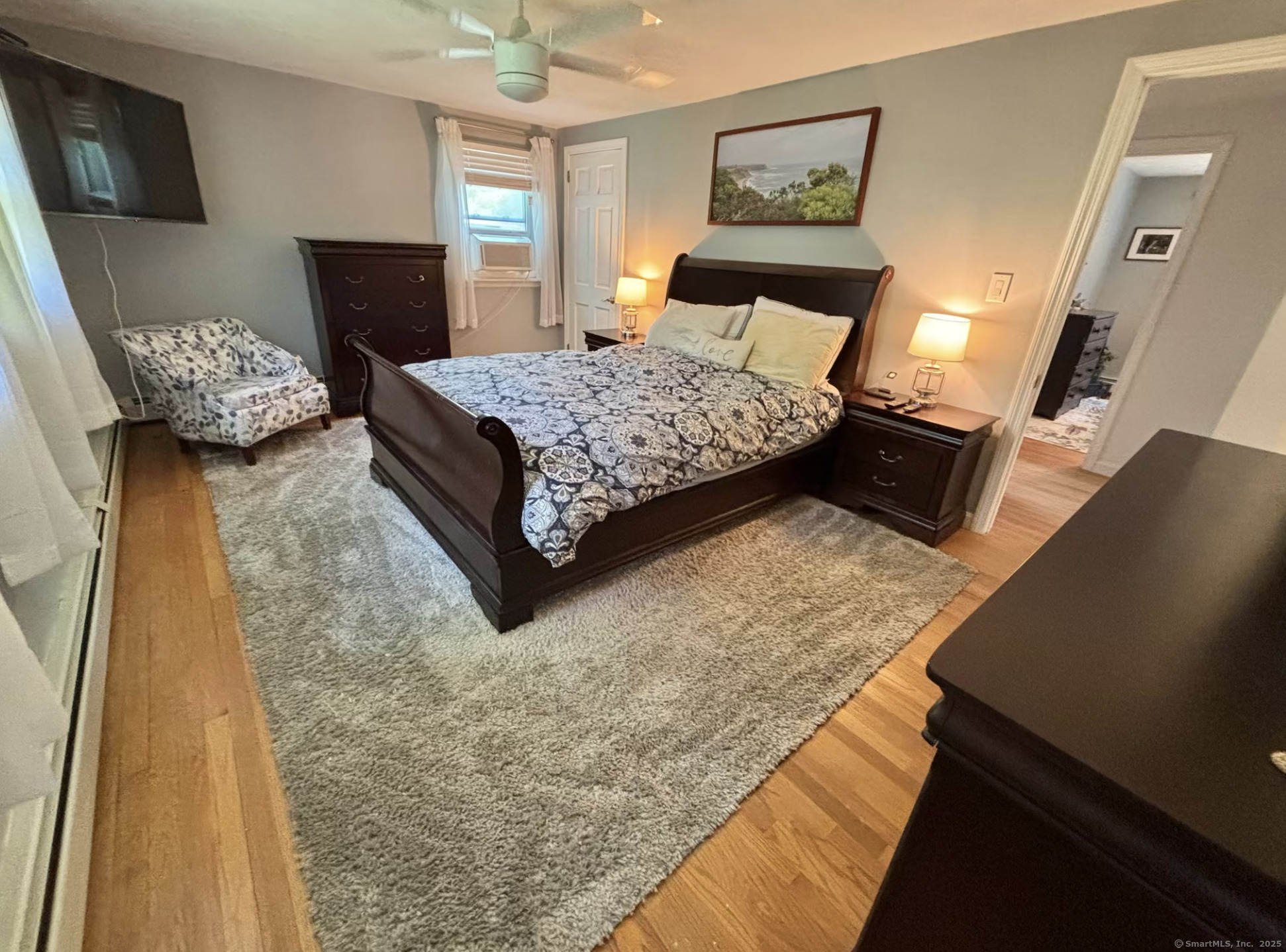 Groton, Connecticut 06355, United States, 4 Bedrooms Bedrooms, ,2 BathroomsBathrooms,Residential,Pending,153403