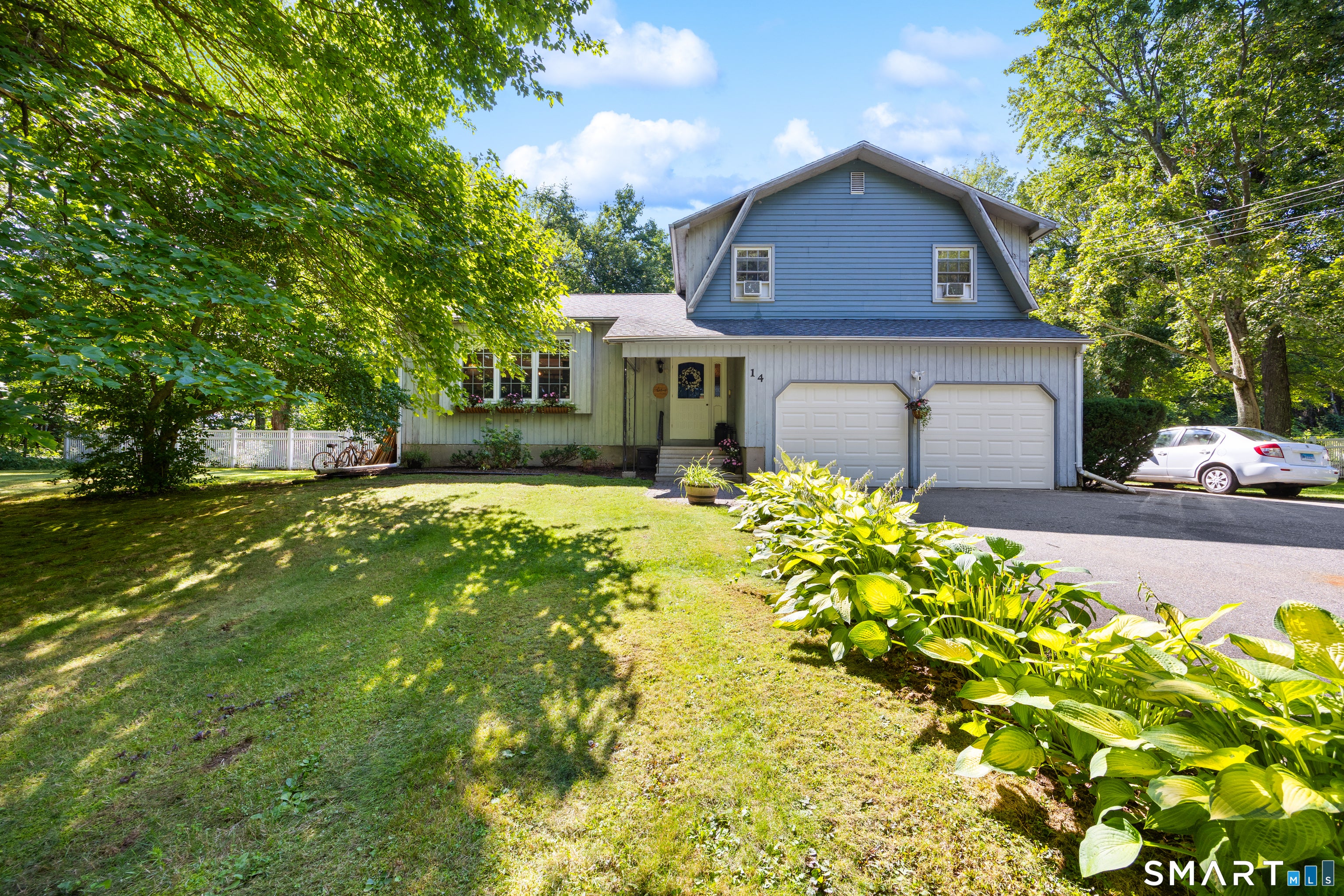 14 Lombard Drive