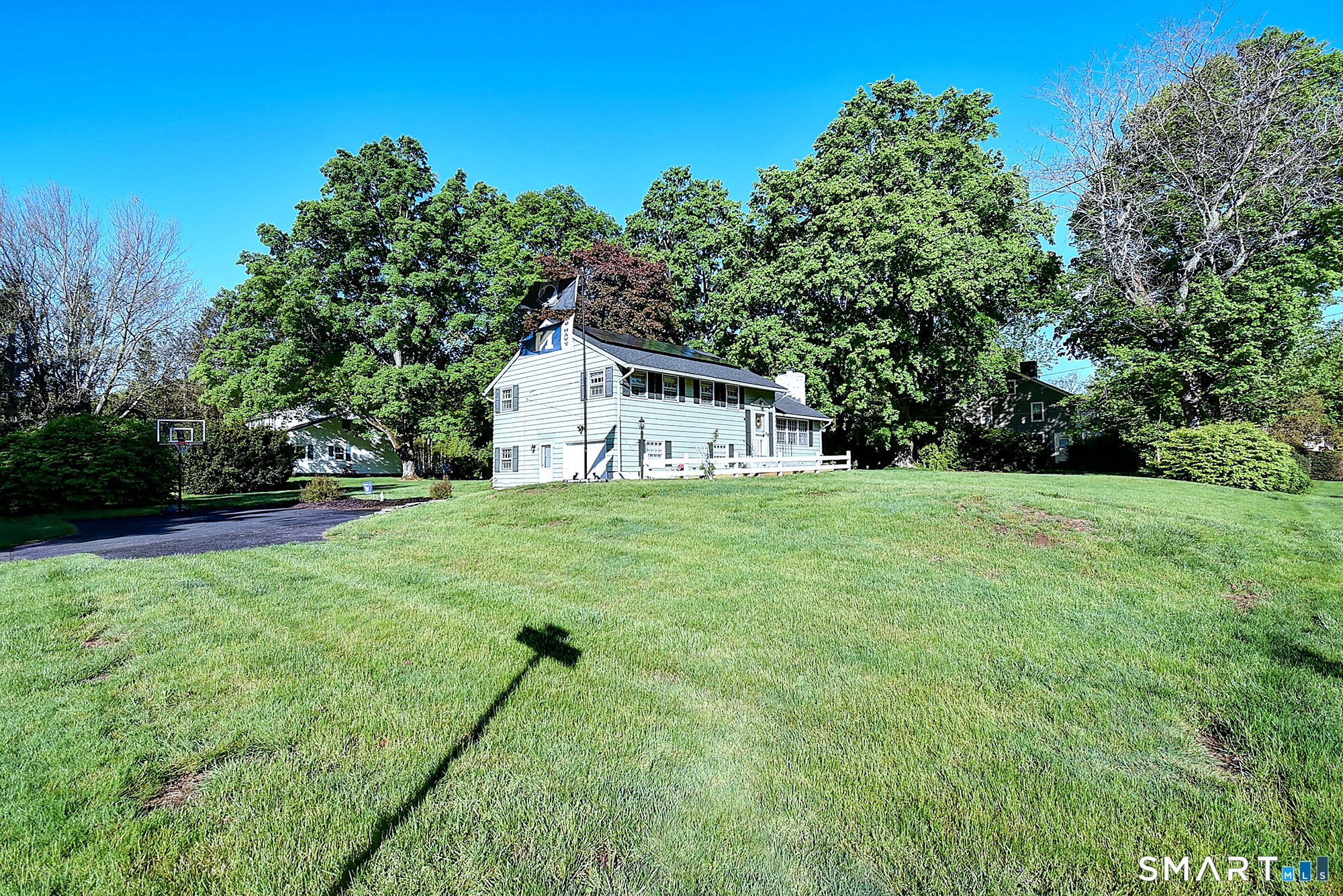 1221 Poquonock Avenue