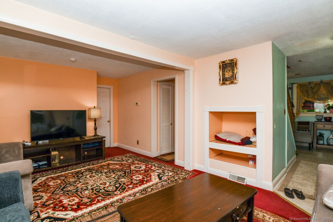 6 Oswegatchie Road, Waterford, Connecticut image 11