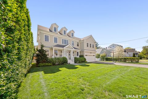 Photo of 110 Smith Street, Fairfield, CT 06824 (MLS # 24174404)