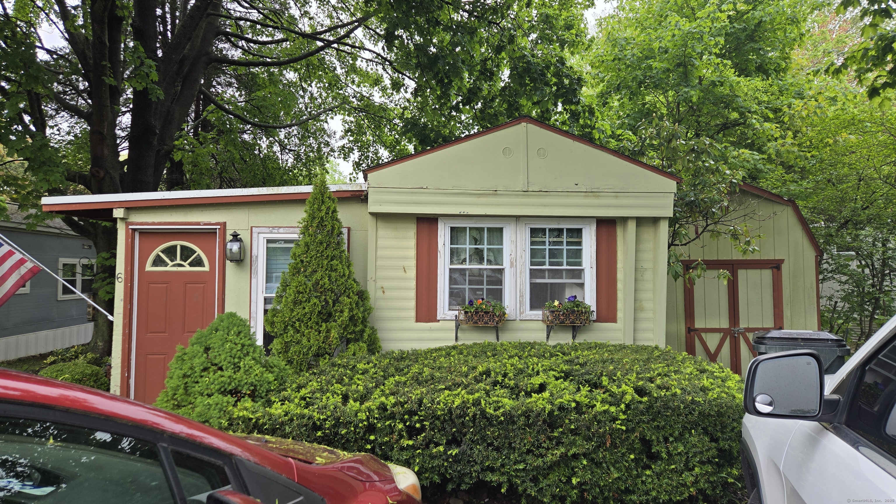 6 Green Acres Park Drive, Westbrook, Connecticut image 1