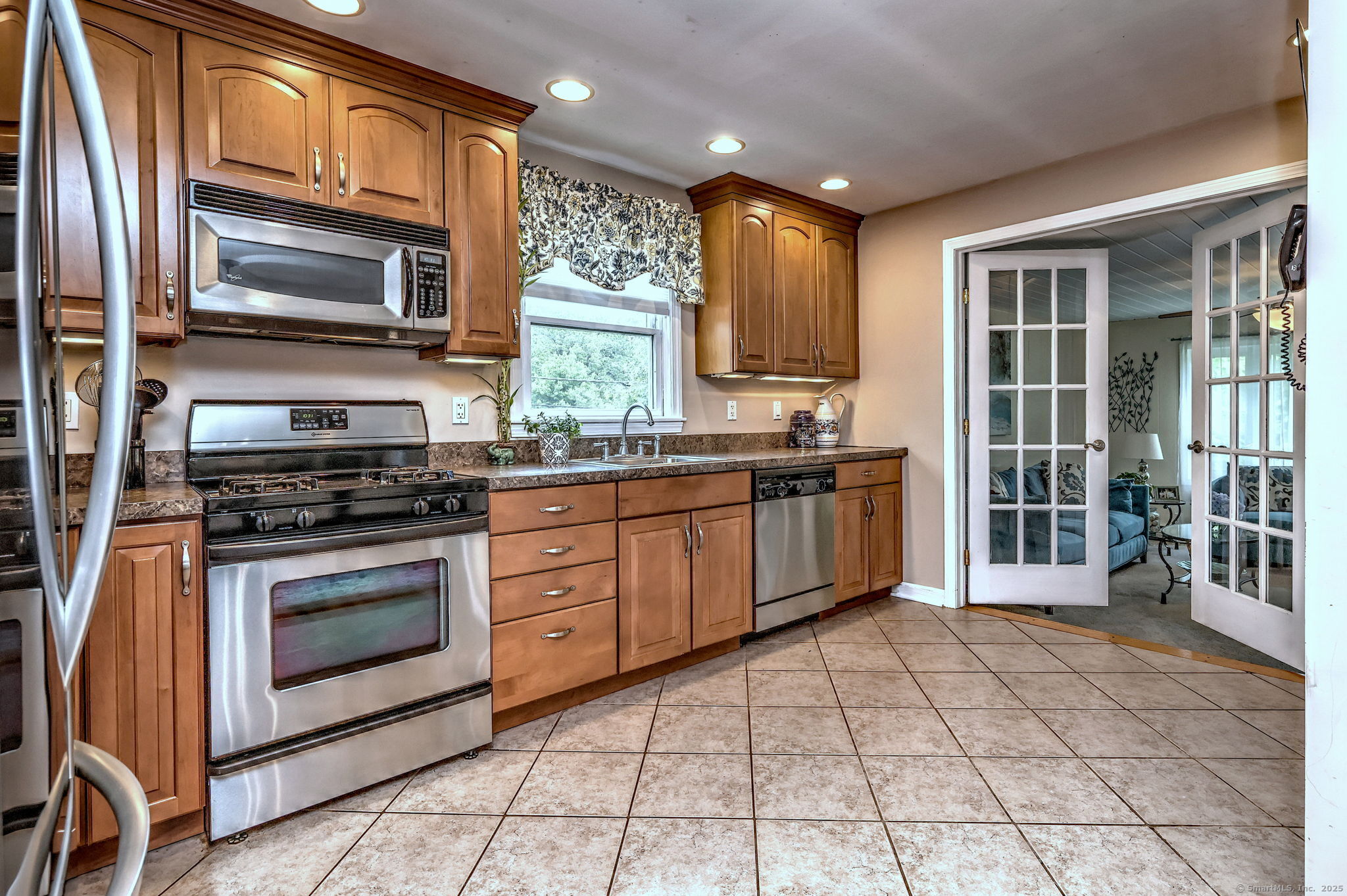 6 Hillview Avenue, Hamden, Connecticut image 13