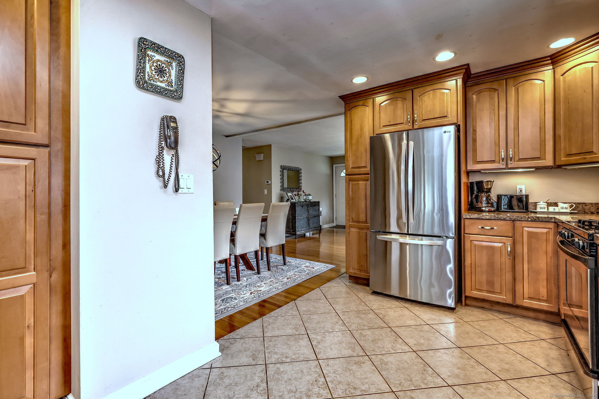 6 Hillview Avenue, Hamden, Connecticut image 17