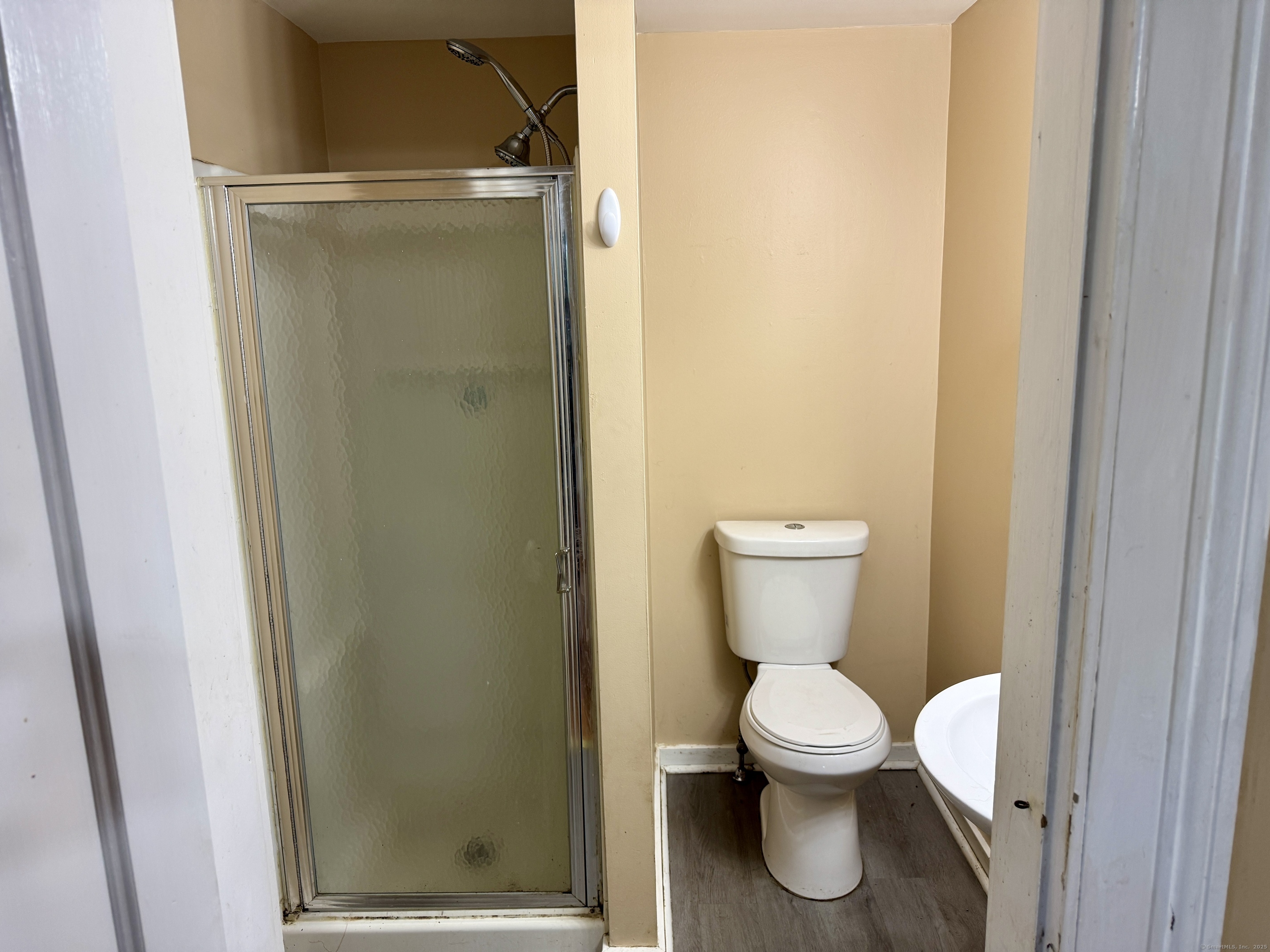 113 Pearl Street, Torrington, Connecticut image 13