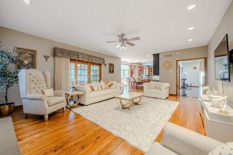 Tiny photo for 723 Laurie Lane, Orange, CT 06477 (MLS # 24156162)