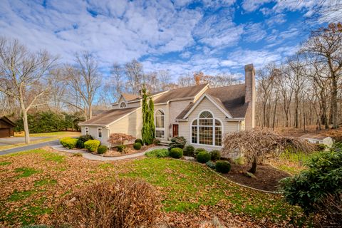 Tiny photo for 723 Laurie Lane, Orange, CT 06477 (MLS # 24156162)