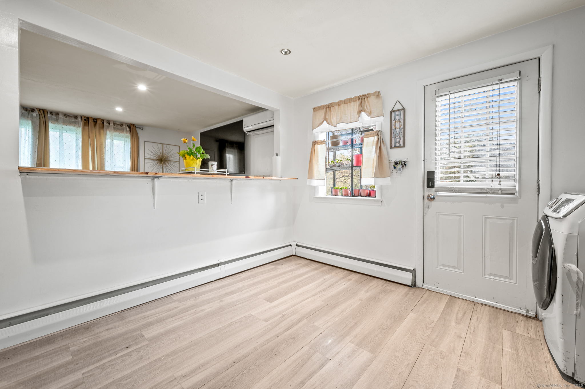 45 Craigs Road, Windsor, Connecticut image 4