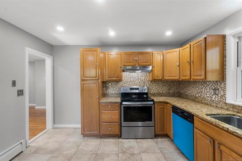 Tiny photo for 3 Saville Street, Windsor, CT 06095 (MLS # 24132014)