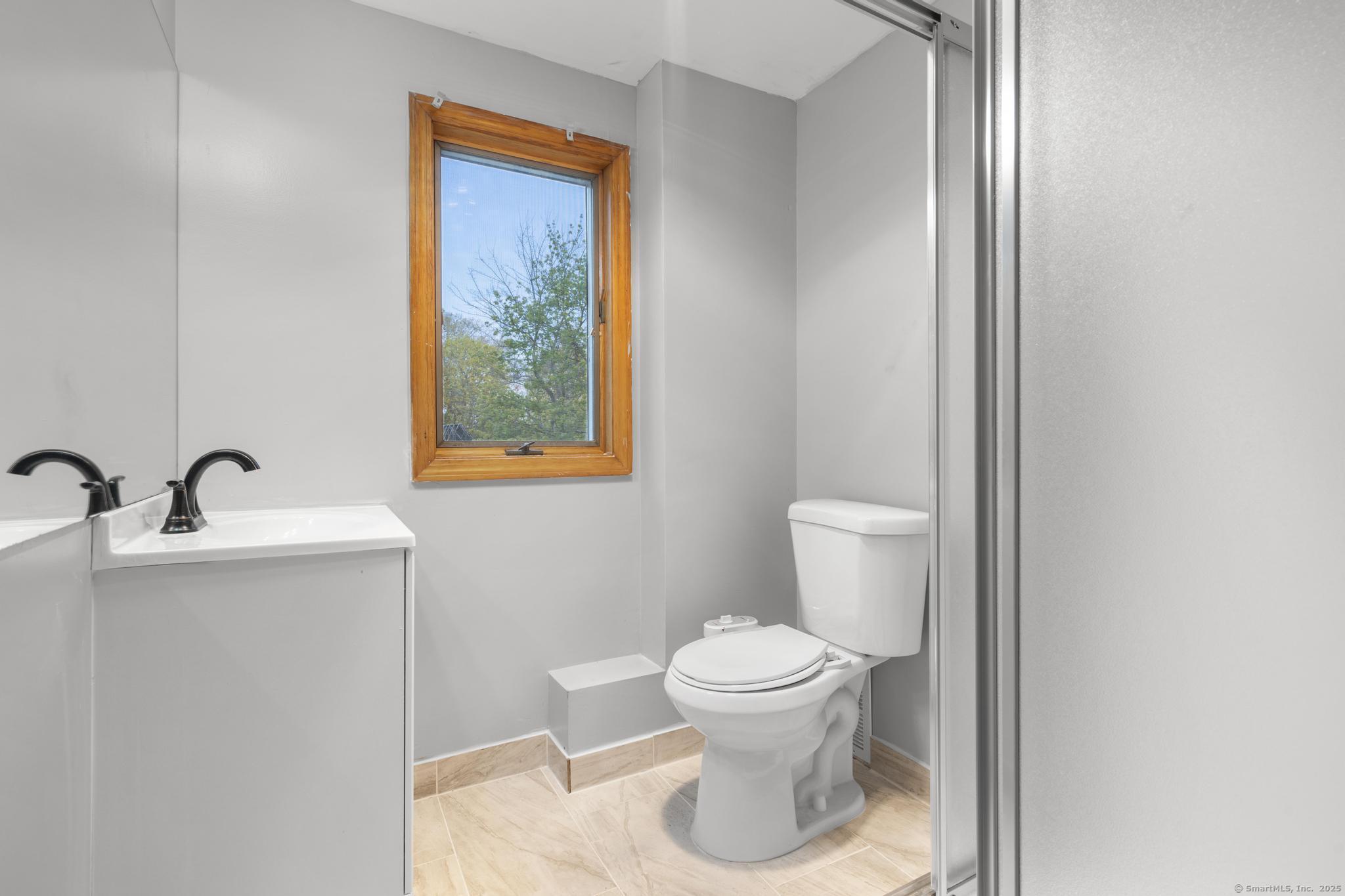33 Robbins Court, Milford, Connecticut image 23