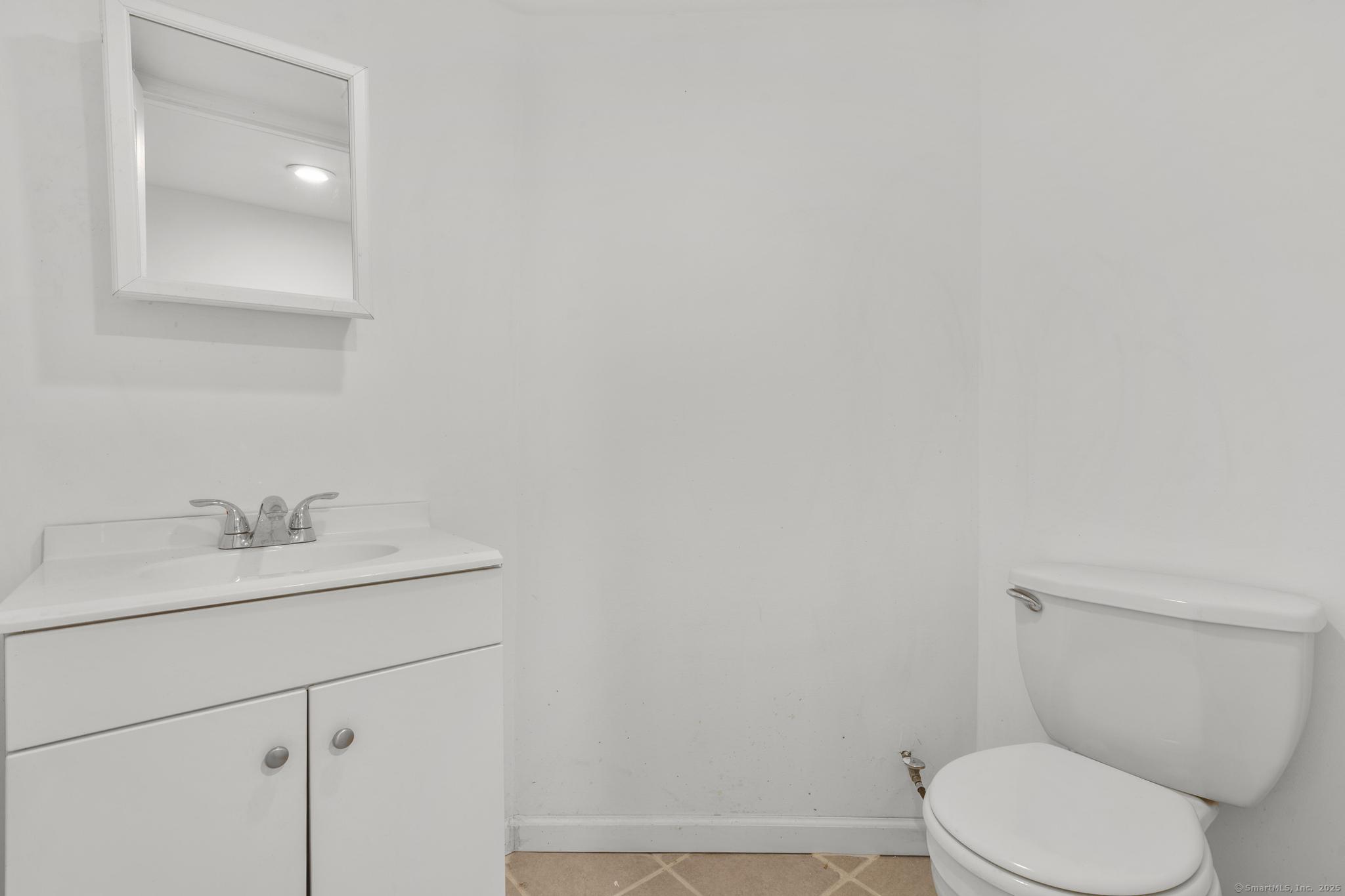 33 Robbins Court, Milford, Connecticut image 31