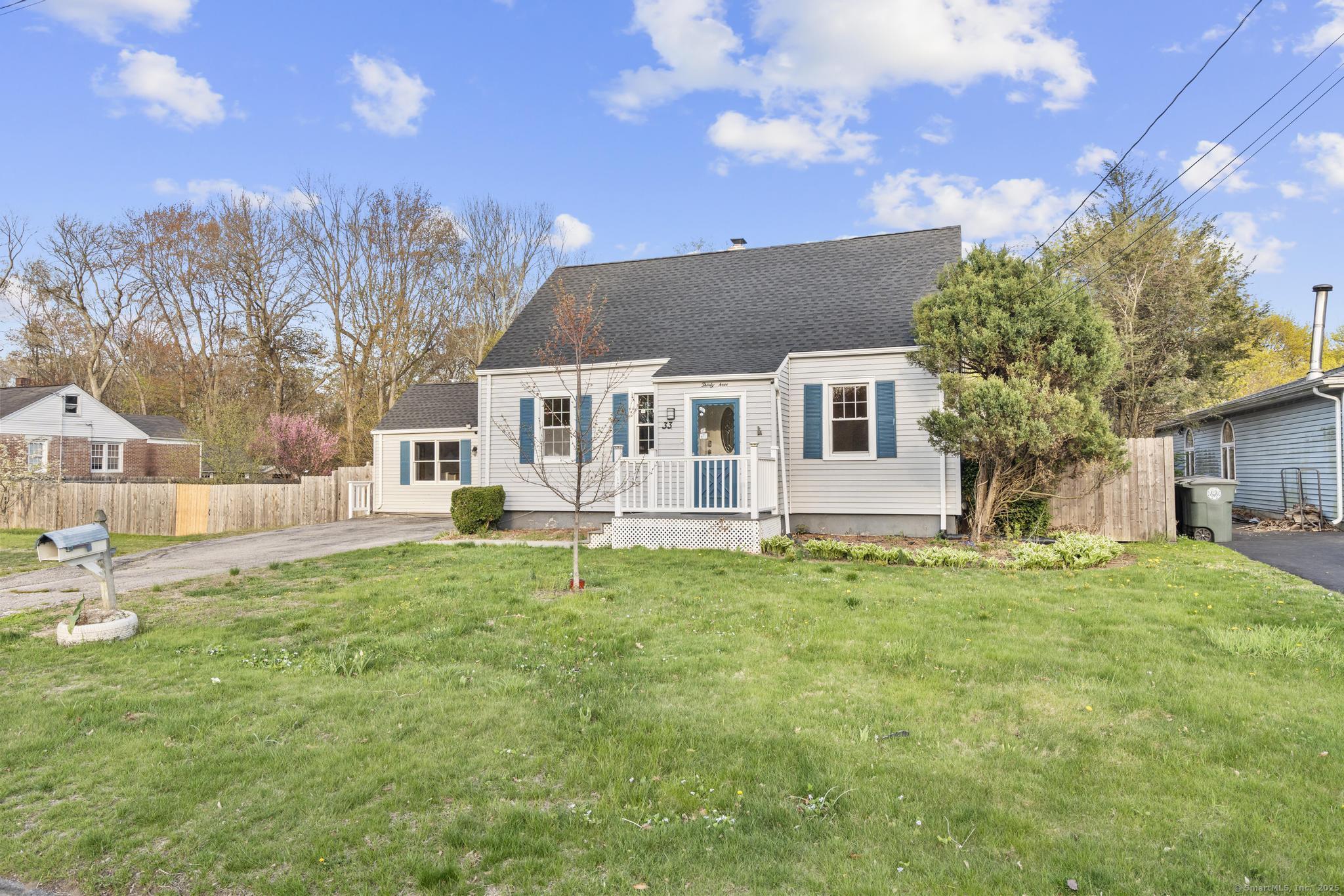 33 Robbins Court, Milford, Connecticut image 2