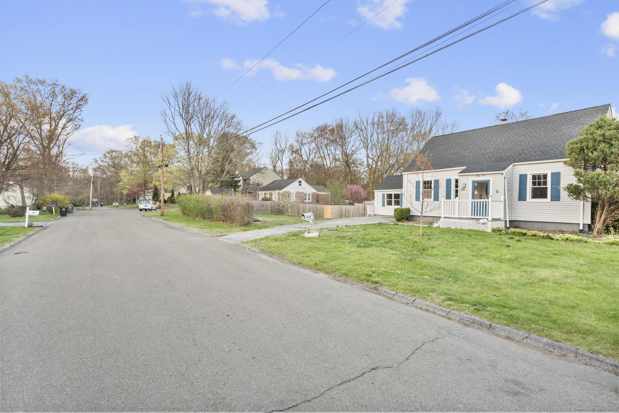 33 Robbins Court, Milford, Connecticut image 32