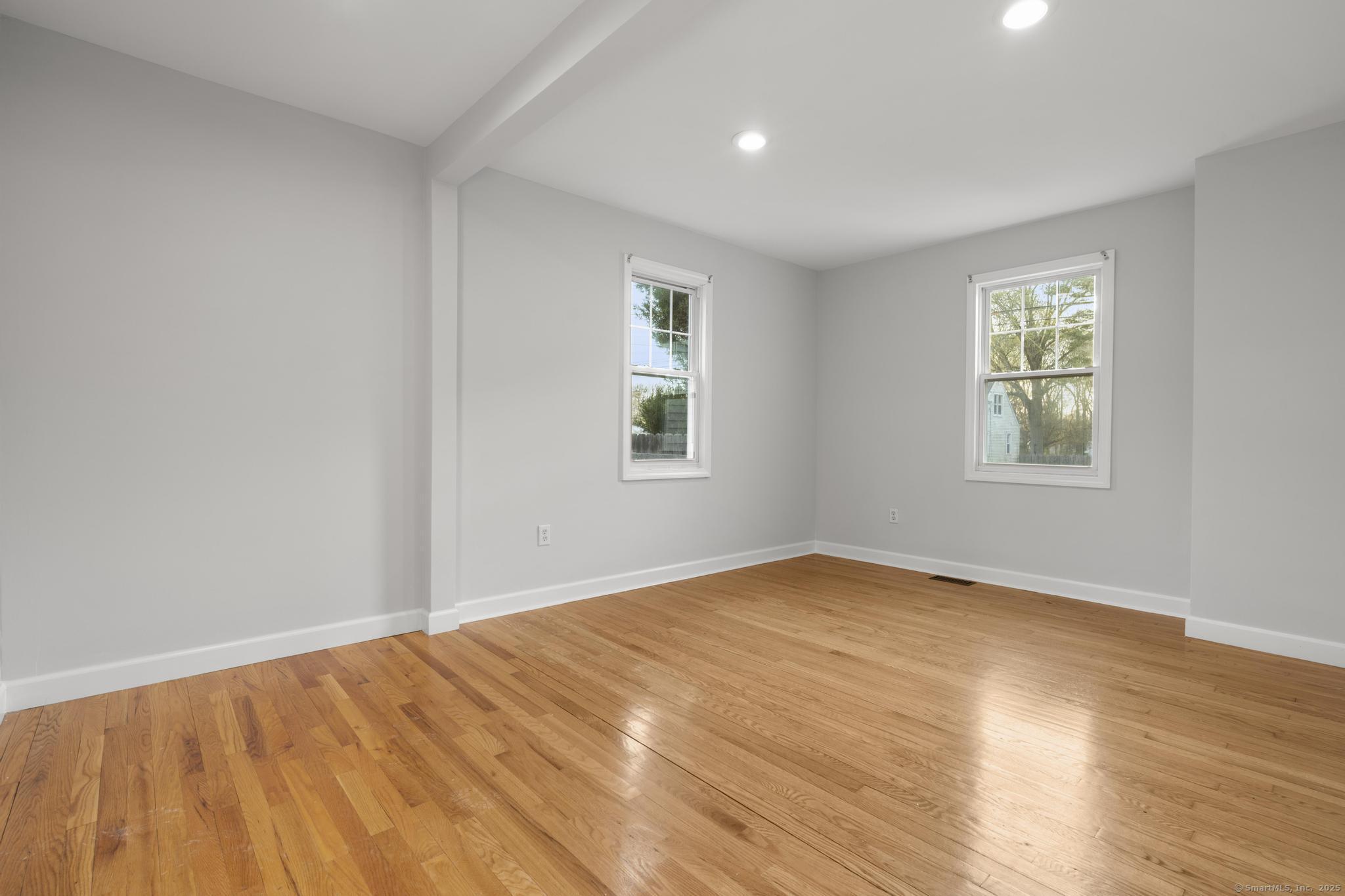 33 Robbins Court, Milford, Connecticut image 17
