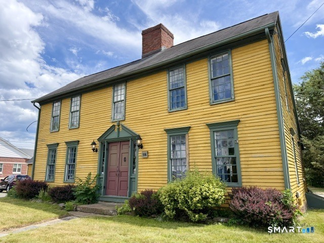 596 Main Street