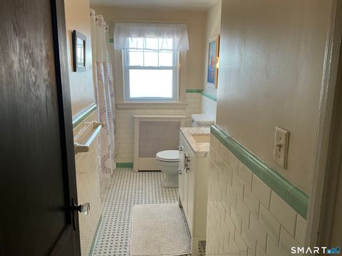 Tiny photo for 405 Mohegan Avenue Parkway, Waterford, CT 06375 (MLS # 24154307)