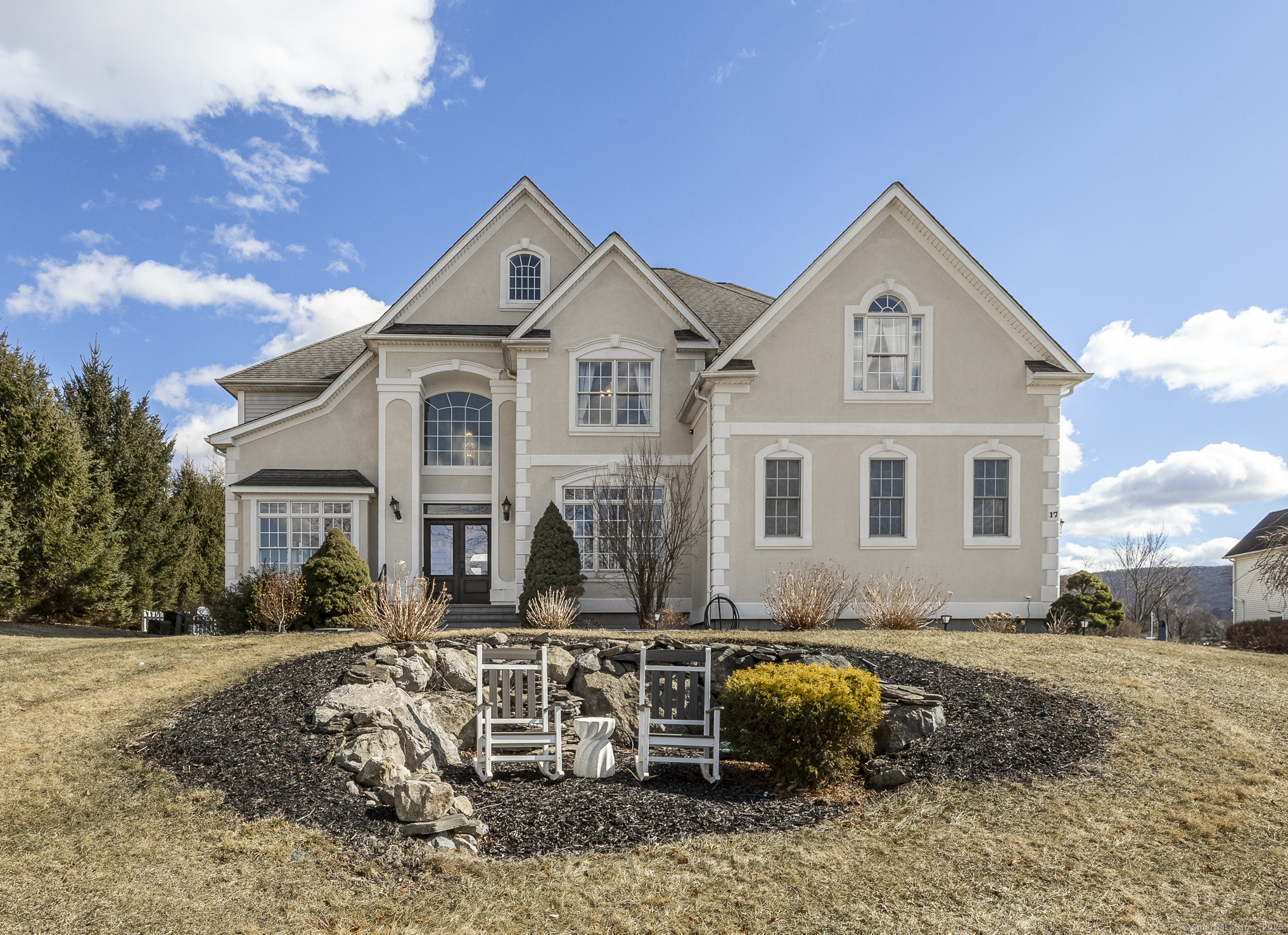 17 N Winter Park Drive, East Fishkill, New York image 2