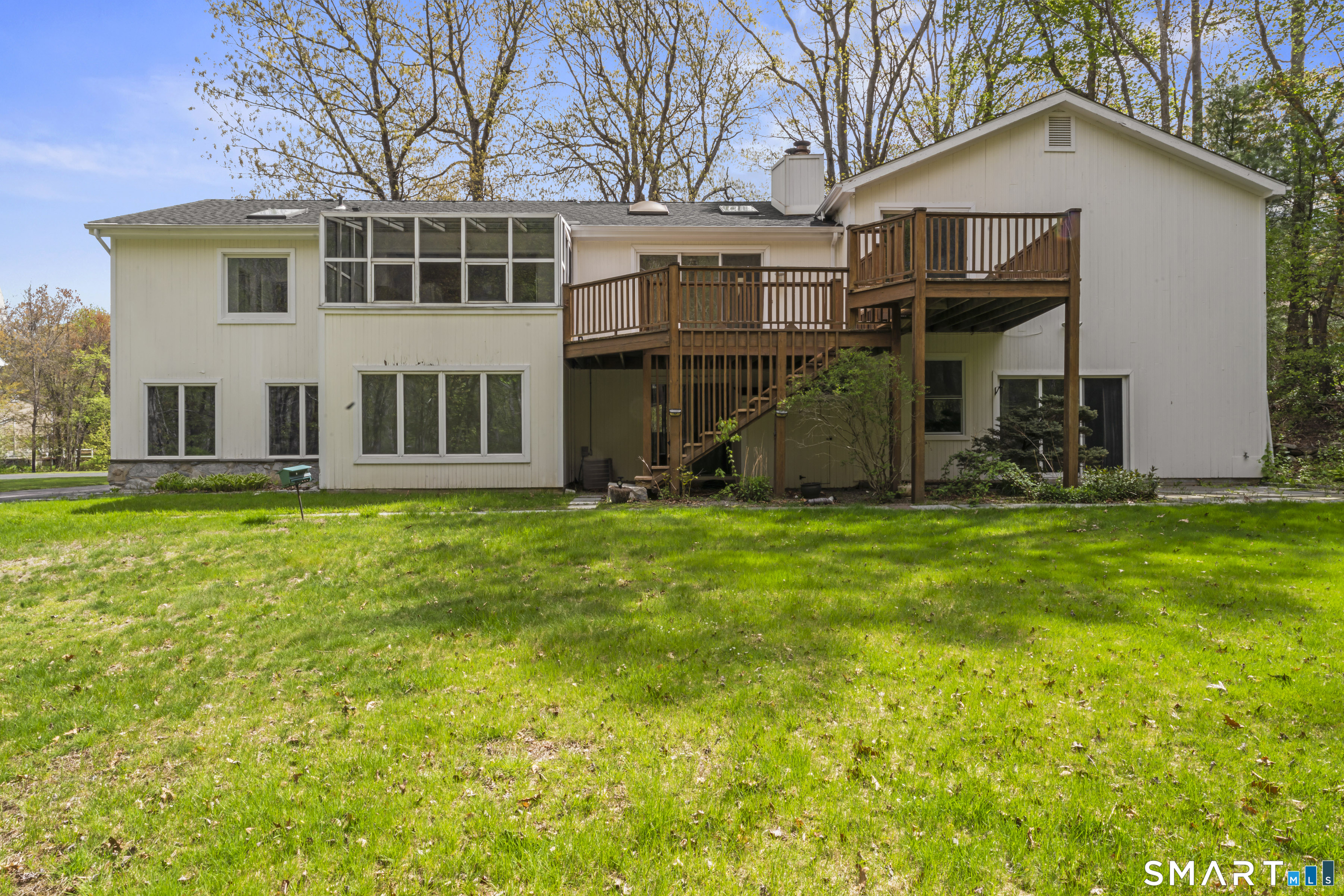 89 Cranbury Drive