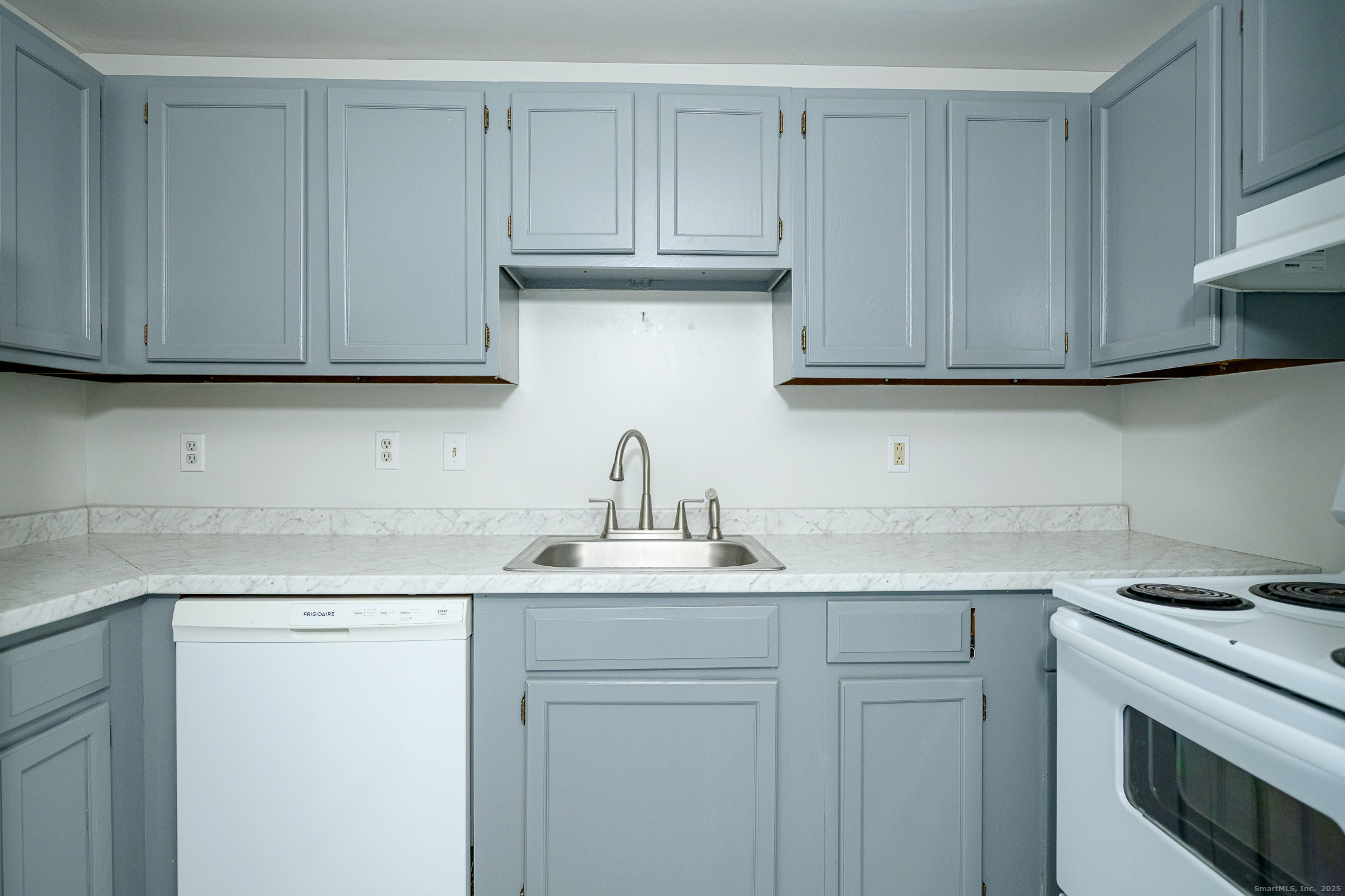 252 Harrisville Road E