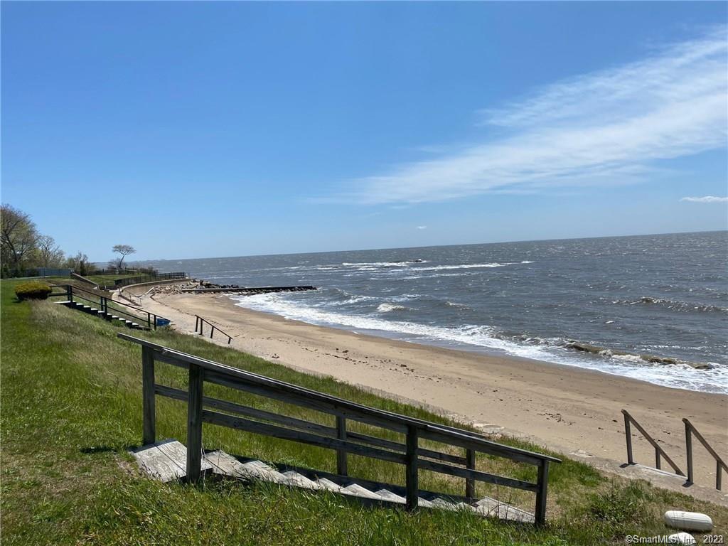 Madison, Connecticut 06443, United States, 6 Bedrooms Bedrooms, ,3 BathroomsBathrooms,Residential,Active,70654