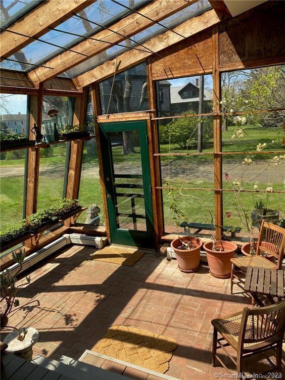 Madison, Connecticut 06443, United States, 6 Bedrooms Bedrooms, ,3 BathroomsBathrooms,Residential,Active,70654